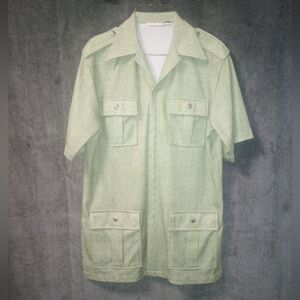 Vintage 70s Green Dagger Collar Zip Front Short Sleeve Shirt Size Medium P2P 22